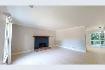 2777 Northwood Court SW, Marietta, GA 30060 - Photo 4