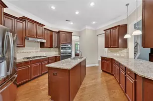 5327 Whitney Landing, Dunwoody, GA 30360 - Photo 6