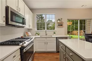 5075 Baywood Dr, Roswell, GA 30076 - Photo 10