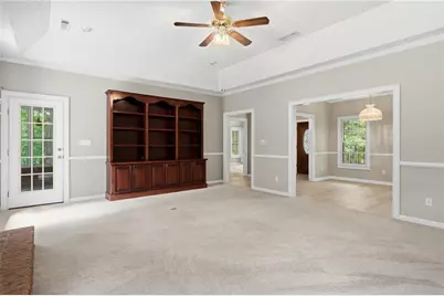 35 Elmtree Drive, Sharpsburg, GA 30277 - Photo 18