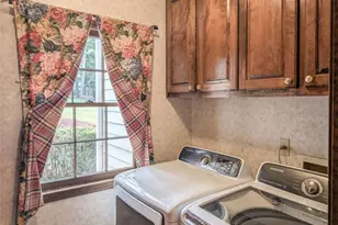 3838 Hunting Ridge Dr, Lilburn, GA 30047 - Photo 24