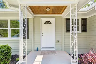 805 Gettysburg Trail NE, Kennesaw, GA 30144 - Photo 4