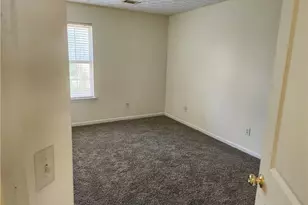 2935 Fields Dr, Lithonia, GA 30038 - Photo 10