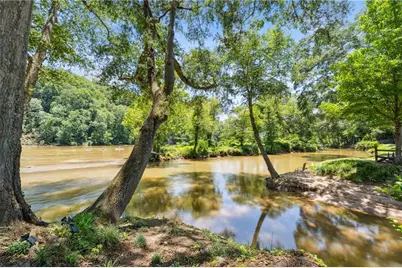 1023 Riverbend Club Drive SE, Atlanta, GA 30339 - Photo 26