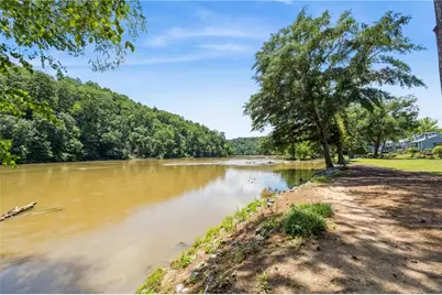 1023 Riverbend Club Drive SE, Atlanta, GA 30339 - Photo 28
