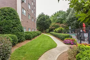 1501 Clairmont Rd, Decatur, GA 30033 - Photo 1