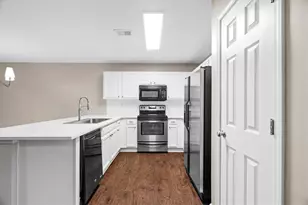 137 Avalon Dr, Calhoun, GA 30701 - Photo 12