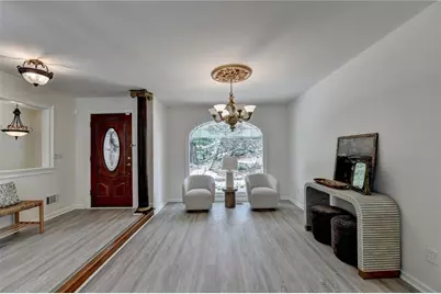 421 Oakleaf Trail, Suwanee, GA 30024 - Photo 2