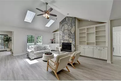 421 Oakleaf Trail, Suwanee, GA 30024 - Photo 4