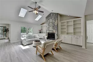 421 Oakleaf Trail, Suwanee, GA 30024 - Photo 4