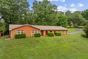 202 Briarwood Dr, Calhoun, GA 30701 - Photo 38