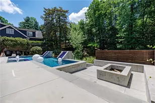 4036 Statewood Rd NE, Atlanta, GA 30342 - Photo 4