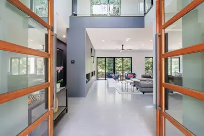 4036 Statewood Road NE, Atlanta, GA 30342 - Photo 8