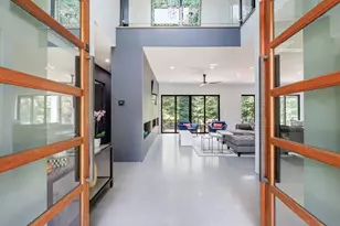 4036 Statewood Rd NE, Atlanta, GA 30342 - Photo 8