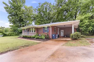 1237 S Enota Dr NE, Gainesville, GA 30501 - Photo 24