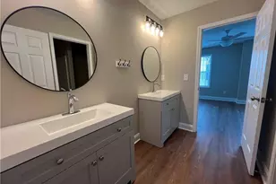 1027 Park Hill Dr, Gainesville, GA 30501 - Photo 8