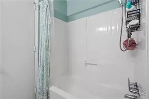 312 Hardwood Ln, Lawrenceville, GA 30044 - Photo 20