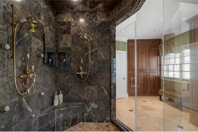 220 Sheridan Point Lane NE, Sandy Springs, GA 30342 - Photo 40