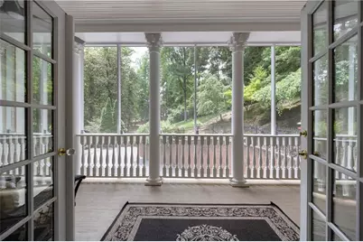 510 Londonberry Road, Atlanta, GA 30327 - Photo 68