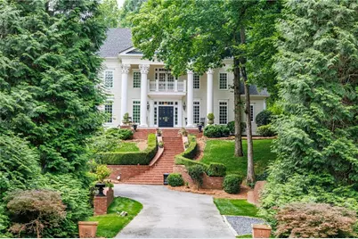 510 Londonberry Road, Atlanta, GA 30327 - Photo 4
