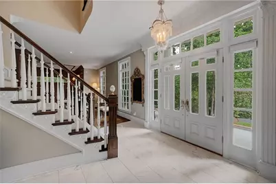 510 Londonberry Road, Atlanta, GA 30327 - Photo 18