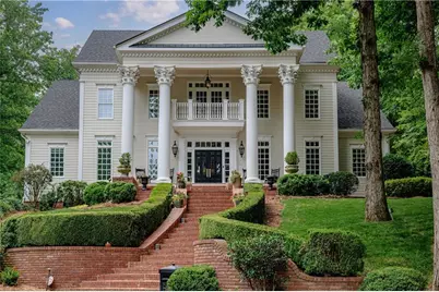 510 Londonberry Road, Atlanta, GA 30327 - Photo 2