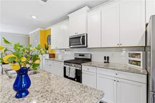 2327 Foley Pk St, Snellville, GA 30078 - Photo 6
