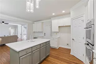 1602 Telfair Chase Way, Lawrenceville, GA 30043 - Photo 2