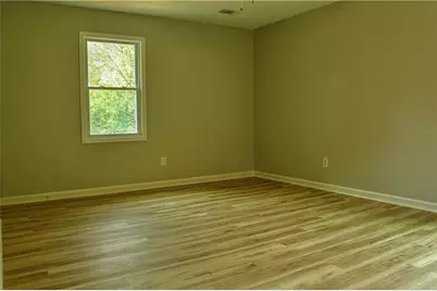 3858 Trenton Dr, Snellville, GA 30039 - Photo 14