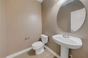 4203 Legacy Square, Atlanta, GA 30349 - Photo 22
