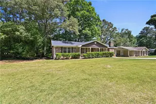 2914 Landmark Dr SE, Conyers, GA 30094 - Photo 2
