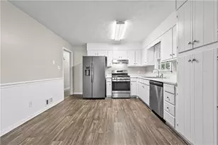 2914 Landmark Dr SE, Conyers, GA 30094 - Photo 12