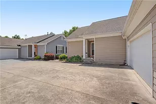 130 Camry Cir, Dallas, GA 30157 - Photo 2