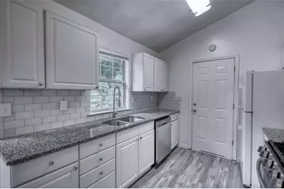 2119 Briar Glen Lane, Atlanta, GA 30331 - Photo 10
