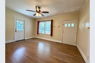 212 Highland Drive, Winder, GA 30680 - Photo 6