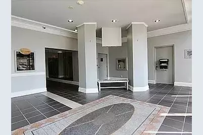 2285 Peachtree Road NE, Atlanta, GA 30309 - Photo 16
