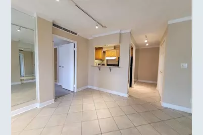 2285 Peachtree Road NE, Atlanta, GA 30309 - Photo 2