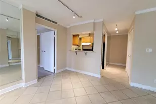 2285 Peachtree Rd NE, Atlanta, GA 30309 - Photo 2