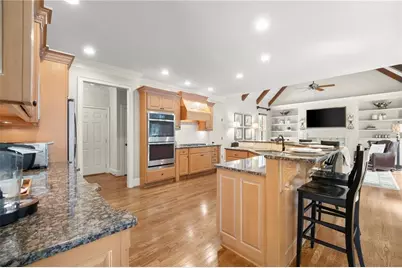 701 Hallbrook Court, Alpharetta, GA 30004 - Photo 18