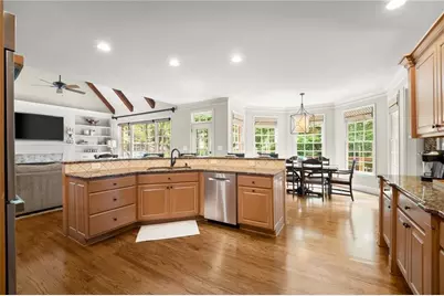 701 Hallbrook Court, Alpharetta, GA 30004 - Photo 20