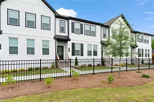 15 Constitution Ave, Pendergrass, GA 30567 - Photo 2