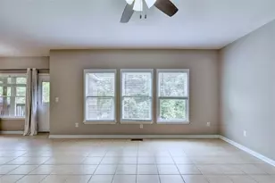 1053 Hawk Creek Trail, Lawrenceville, GA 30043 - Photo 18
