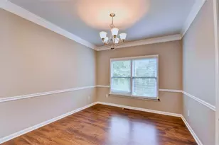 1053 Hawk Creek Trail, Lawrenceville, GA 30043 - Photo 8
