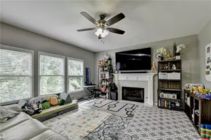 1053 Hawk Creek Trail, Lawrenceville, GA 30043 - Photo 18