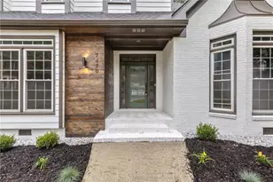7470 Woodruff Way, Stone Mountain, GA 30087 - Photo 4