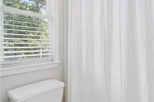 1194 Brookhaven Glen, Atlanta, GA 30319 - Photo 36