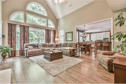 4309 Aldenham Way, Suwanee, GA 30024 - Photo 6