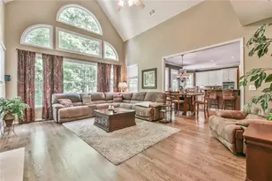 4309 Aldenham Way, Suwanee, GA 30024 - Photo 6