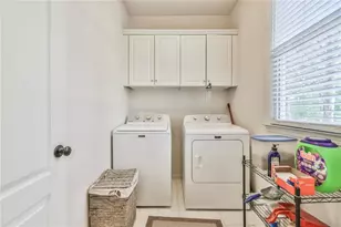 4309 Aldenham Way, Suwanee, GA 30024 - Photo 14