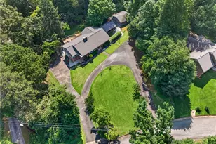 188 Hillendale Dr, Toccoa, GA 30577 - Photo 14